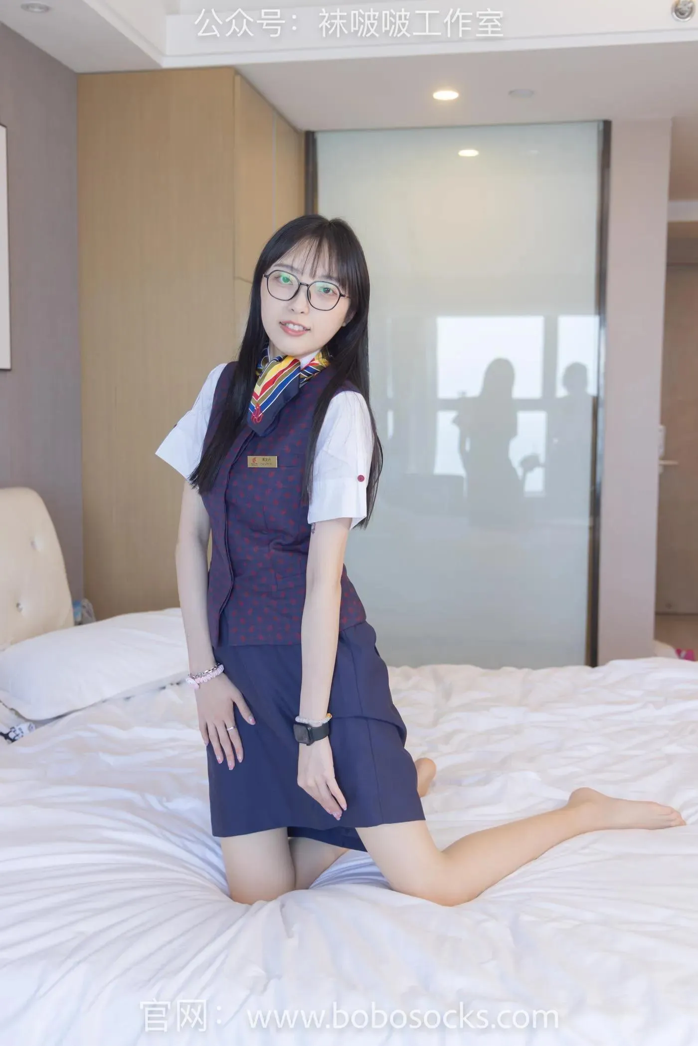 [BoBoSocks袜啵啵]NO.115 稚予-平底鞋、肉丝、空姐制服 [136P]插图6
